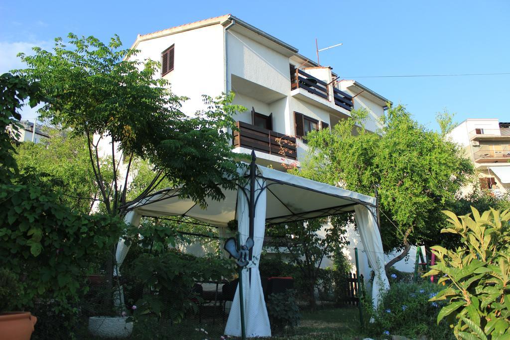 Apartments Petrada Omiš Dış mekan fotoğraf